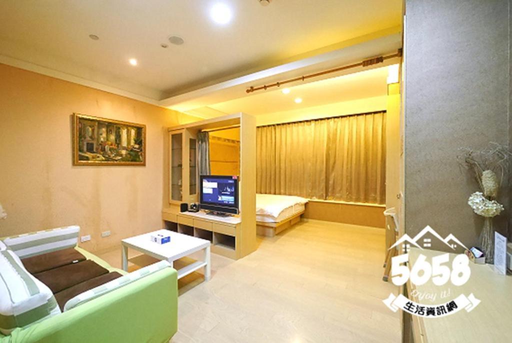 85 Happy Holiday Hotell Kaohsiung Eksteriør bilde
