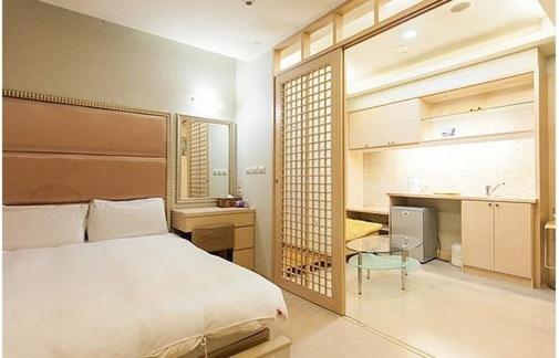 85 Happy Holiday Hotell Kaohsiung Eksteriør bilde